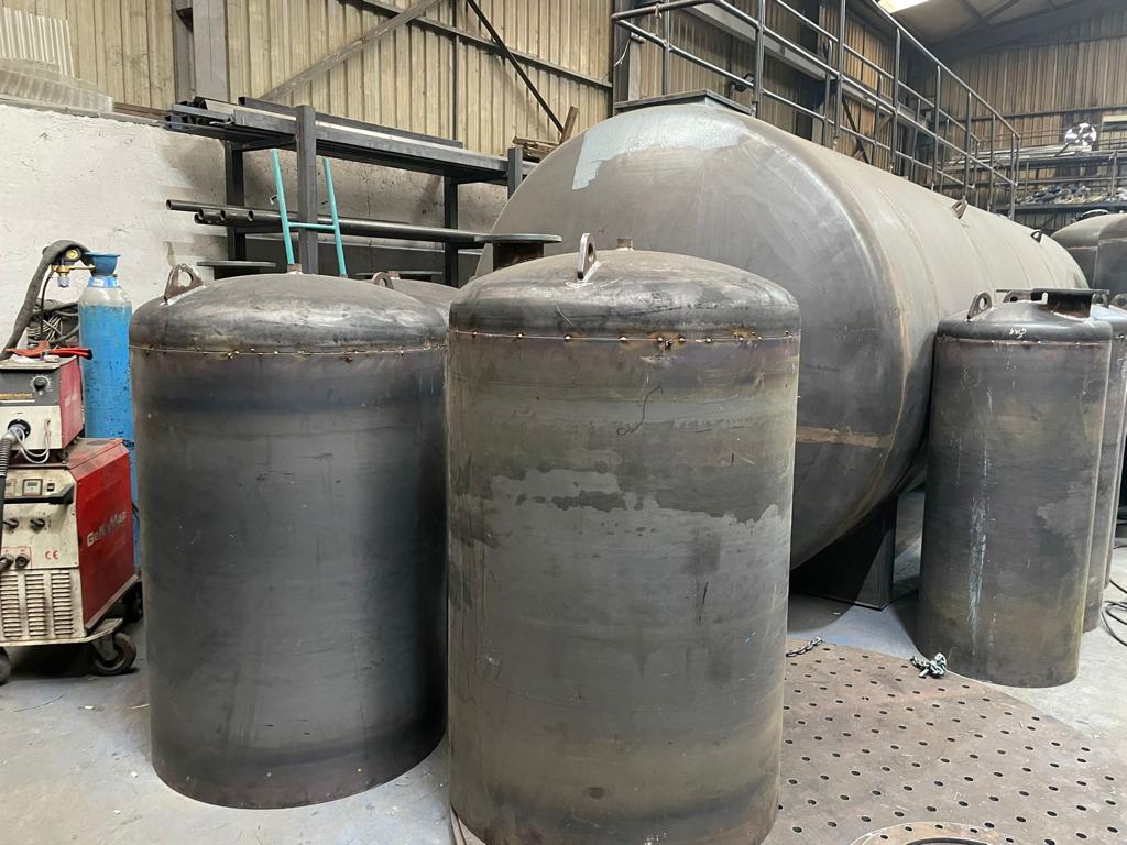 SAND FILTERS, ACTIVE CARBON FILTERS 