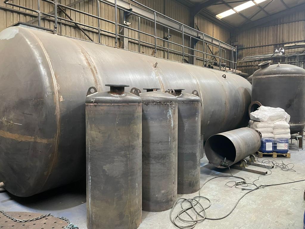 SAND FILTERS, ACTIVE CARBON FILTERS 